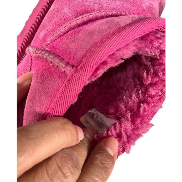 UGG Kids Pink Suede Ankle Boots Shearling Lined Size 13 Cozy Slip On Play Winter - Picture 12 of 13